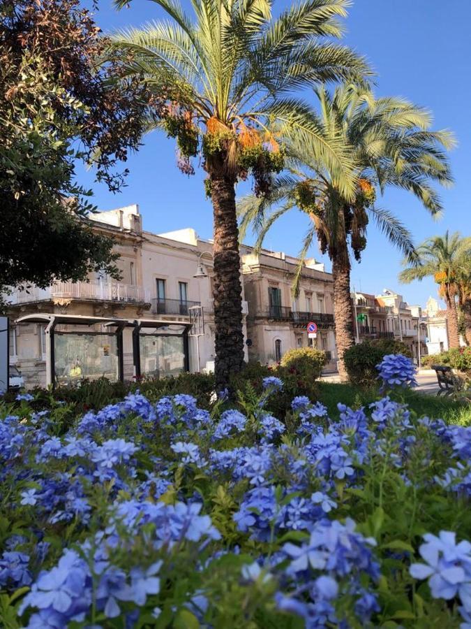 "Suliscenti" Dimora Siciliana B&B Avola Exterior foto