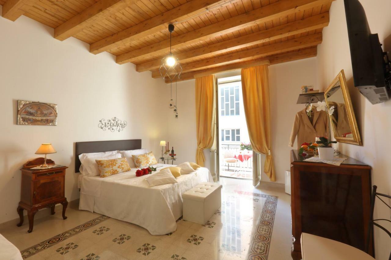 "Suliscenti" Dimora Siciliana B&B Avola Exterior foto